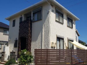 津市の外壁塗装をリペイント匠が施工した写真