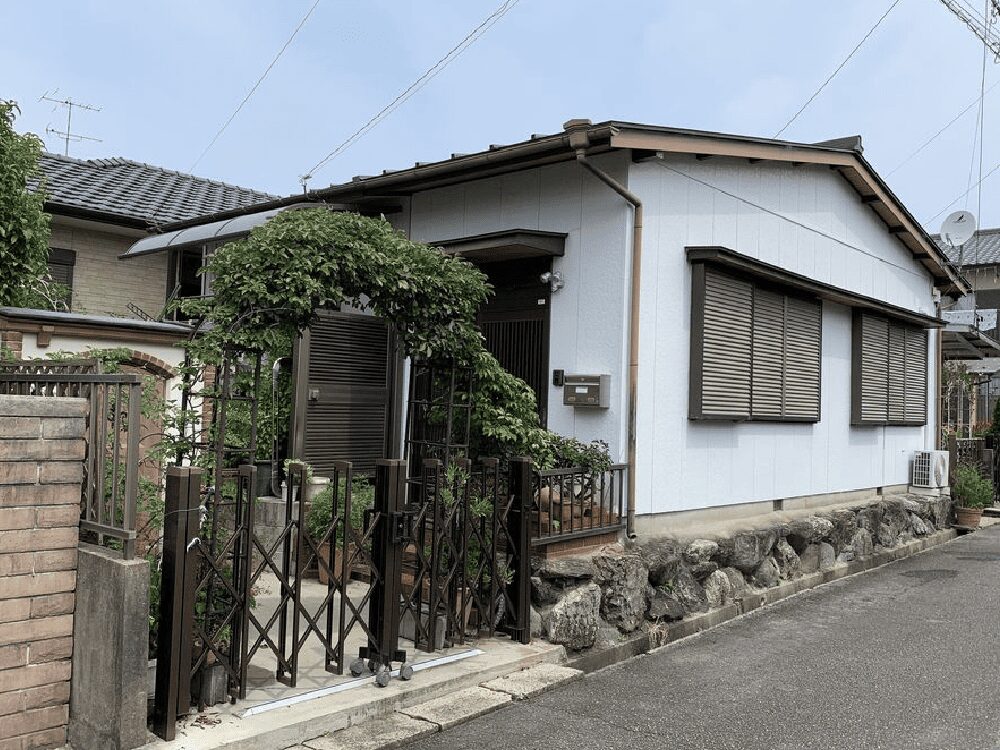 I様(津)施工前 津市の外壁塗装をリペイント匠が施工した写真