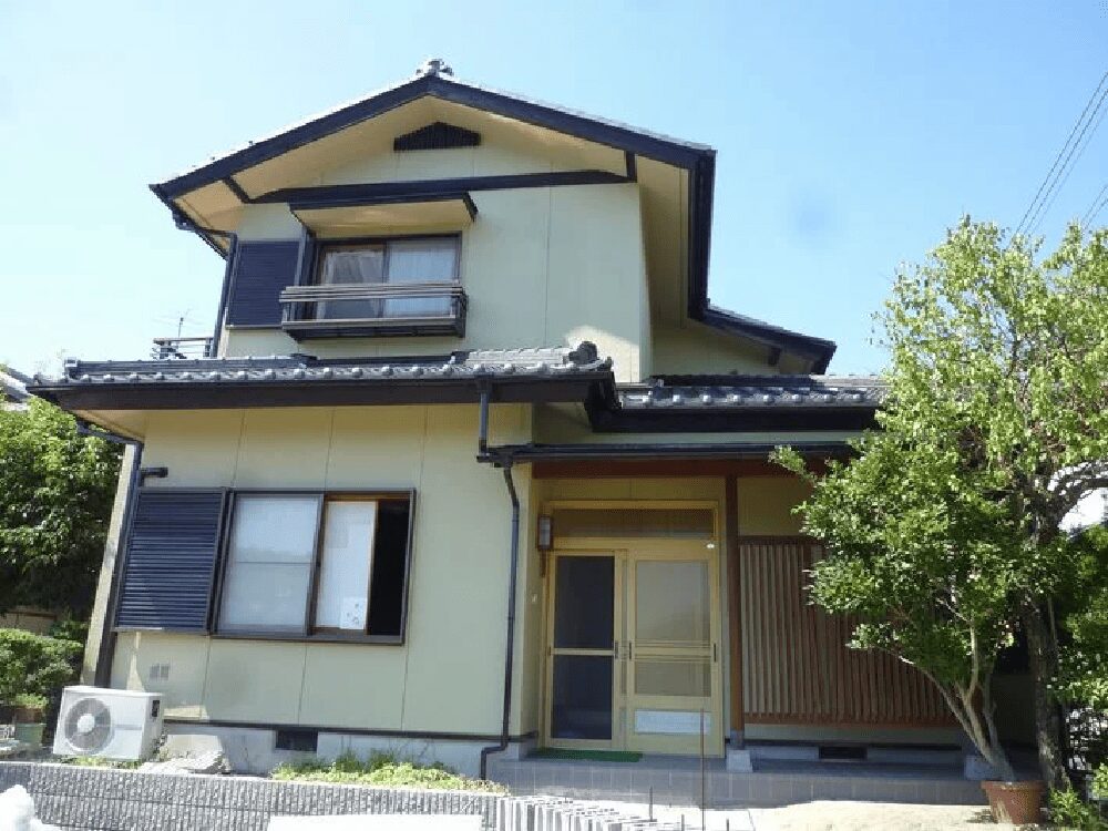 津市の外壁塗装をリペイント匠が施工した写真