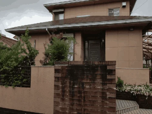 津市の外壁塗装をリペイント匠が施工した写真