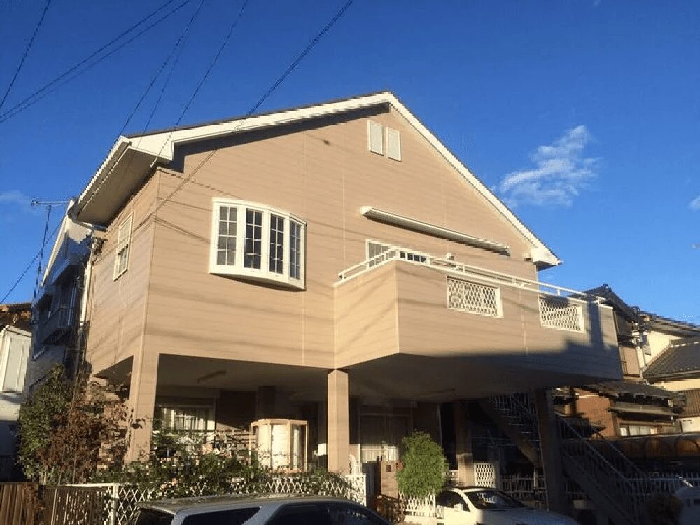 津市の外壁塗装をリペイント匠が施工した写真