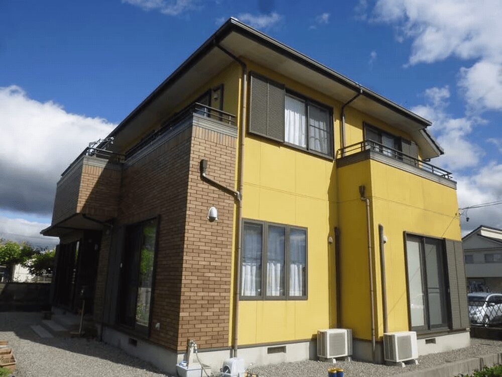 鈴鹿市の外壁塗装をリペイント匠が施工した写真