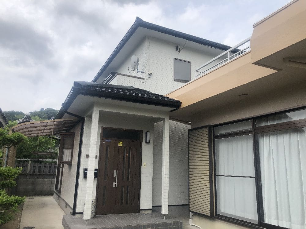 津市の外壁塗装をリペイント匠が施工した写真