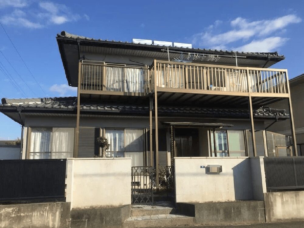 津市の外壁塗装をリペイント匠が施工した写真