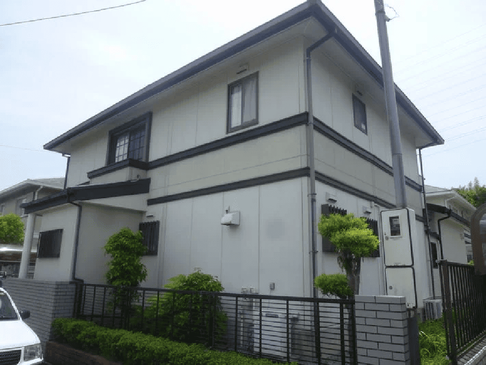 (津)施工前 (7) 津市の外壁塗装をリペイント匠が施工した写真