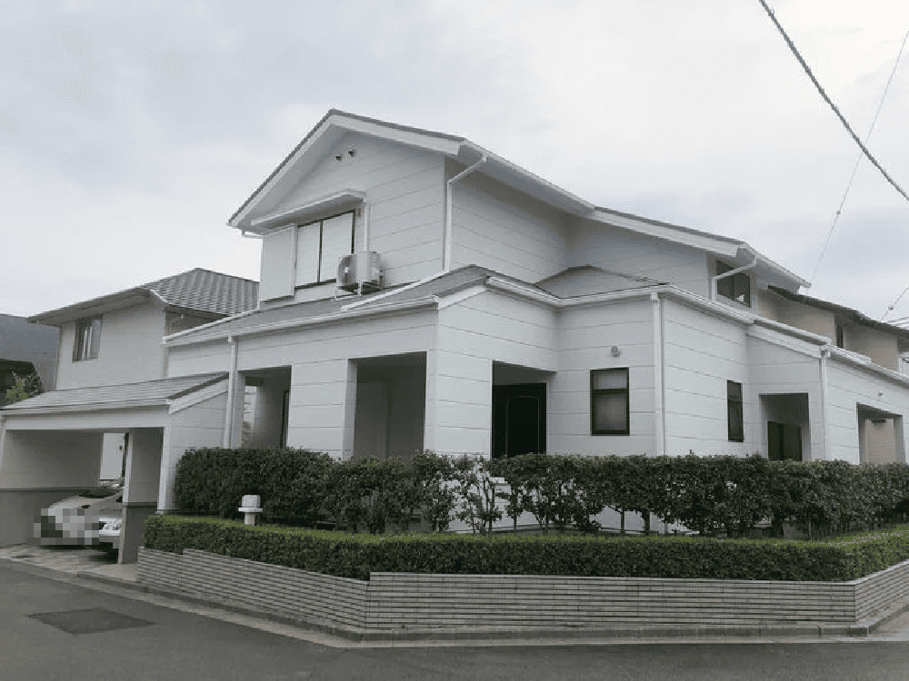 津市の外壁塗装をリペイント匠が施工した写真