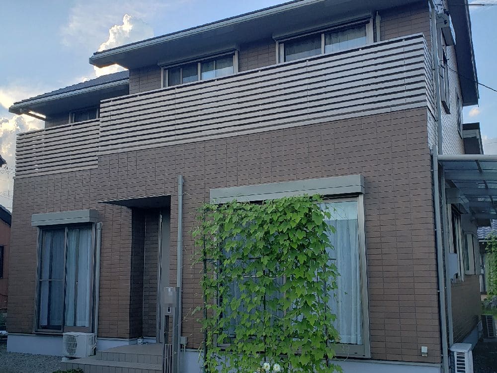 津市の外壁塗装をリペイント匠が施工した写真