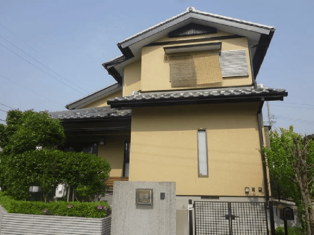 津市の外壁塗装をリペイント匠が施工した写真