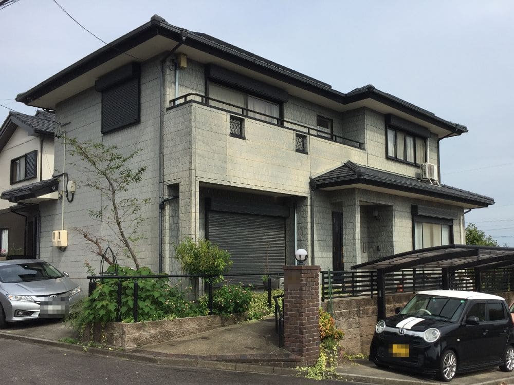 N様(津)施行前 2 (1) 津市の外壁塗装をリペイント匠が施工した写真