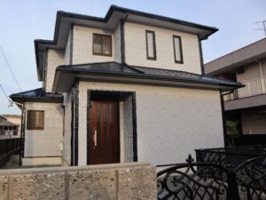 津市の外壁塗装をリペイント匠が施工した写真