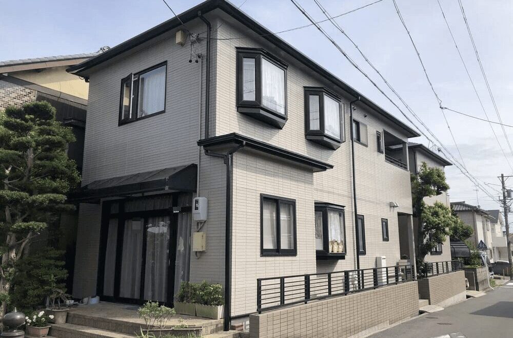 津市の外壁塗装をリペイント匠が施工した写真