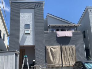 鈴鹿市の外壁塗装をリペイント匠が施工した写真