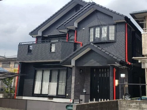 鈴鹿市の外壁塗装をリペイント匠が施工した写真