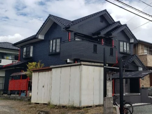 鈴鹿市の外壁塗装をリペイント匠が施工した写真