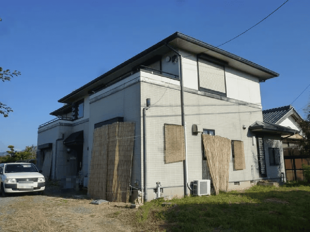 津市の外壁塗装をリペイント匠が施工した写真