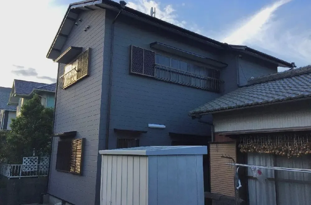 津市の外壁塗装をリペイント匠が施工した写真