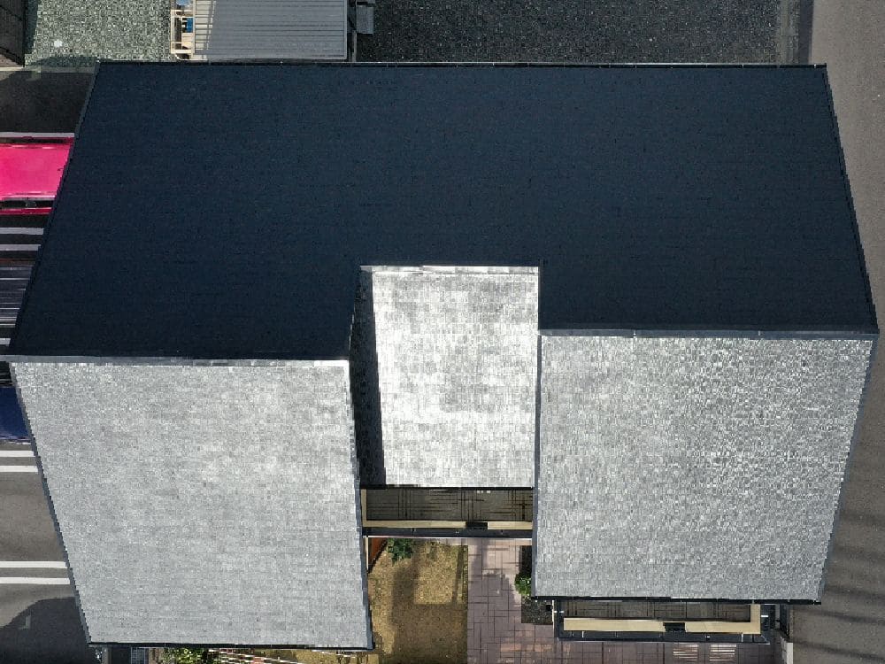 鈴鹿市の外壁塗装、屋根塗装をリペイント匠が施工した写真