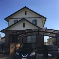 「近所の方は、光に当たってピカピカだね～！と褒めて下さっています。近所の建築関係の方が本当に丁寧に仕事しとたよ～！と　言ってくれていましたよ」津市H様