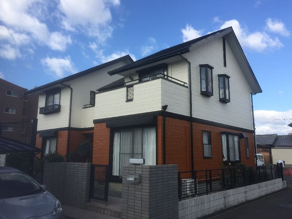 鈴鹿市の外壁塗装、屋根塗装をリペイント匠が施工した写真