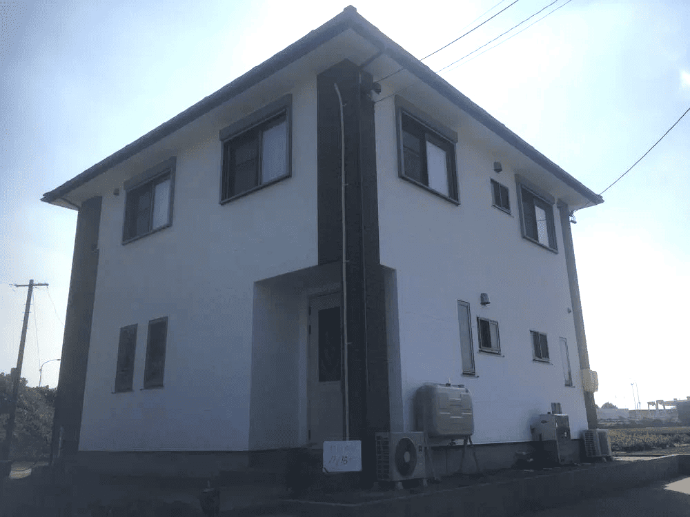 N様(鈴鹿)施工後 3 (11) (1) 鈴鹿市の外壁塗装、屋根工事をリペイント匠が施工した写真