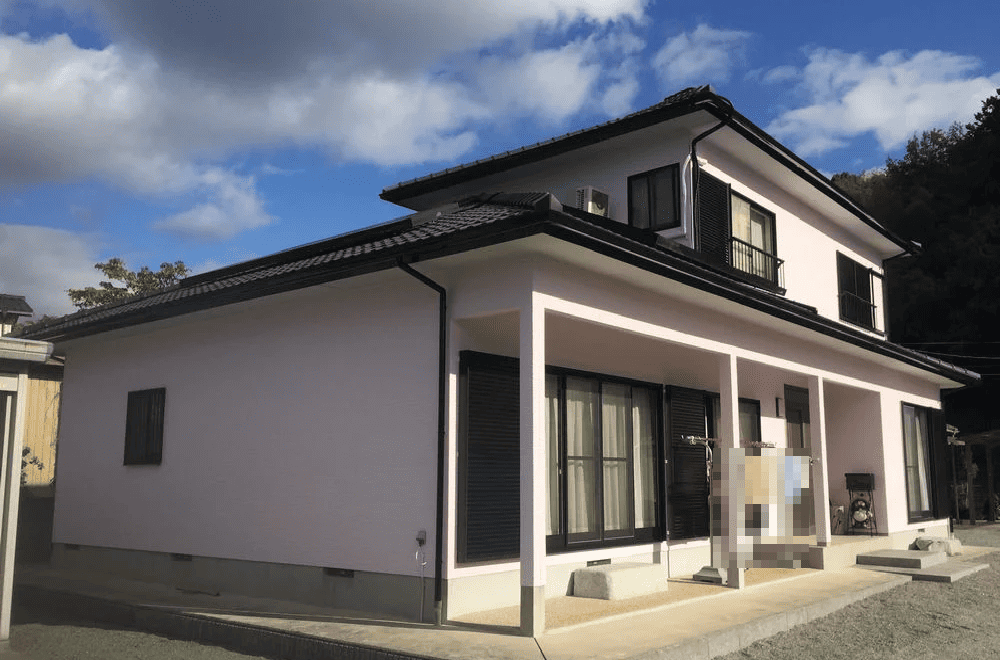 津市の外壁塗装をリペイント匠が施工した写真