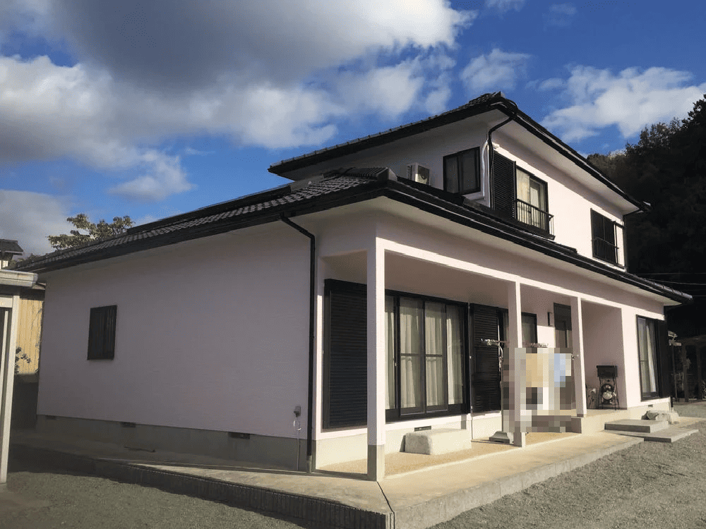 津市の外壁塗装をリペイント匠が施工した写真