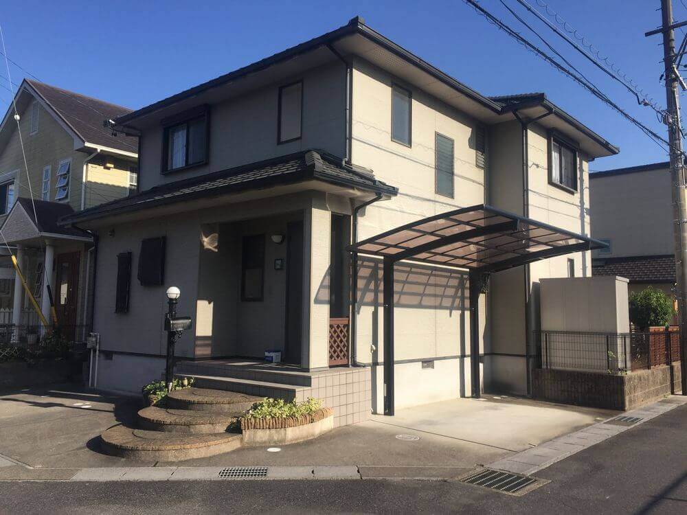 四日市市の外壁塗装をリペイント匠が施工した写真