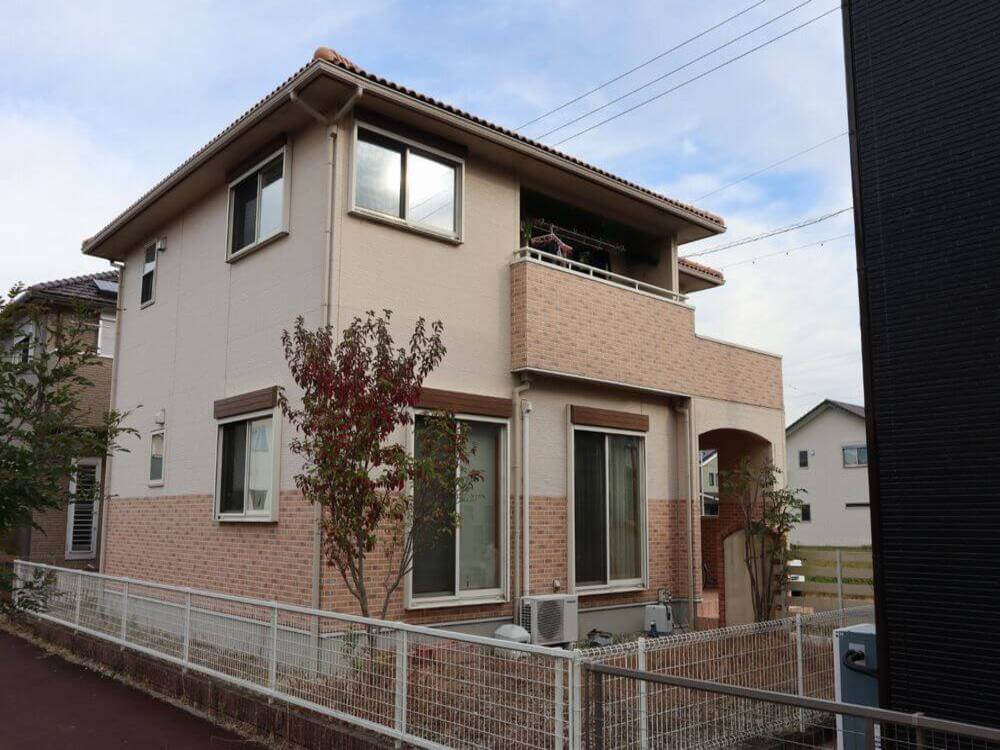 施工前-4-3-1 (1) 津市の外壁塗装をリペイント匠が施工した写真