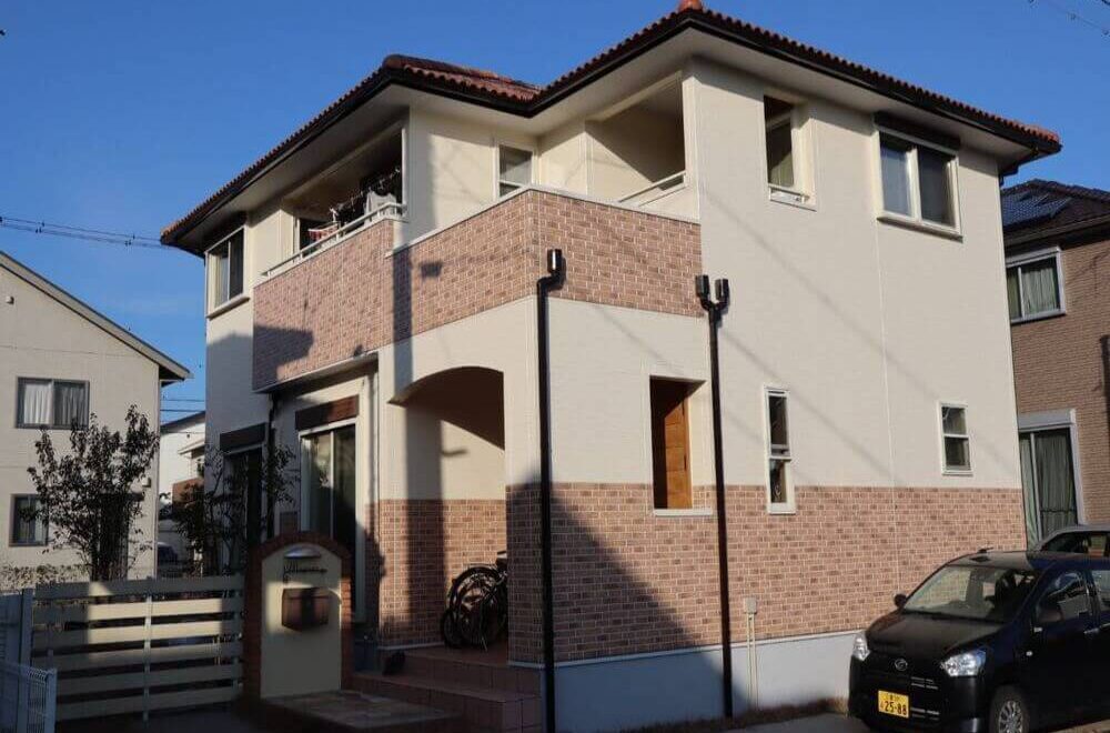 津市の外壁塗装をリペイント匠が施工した写真