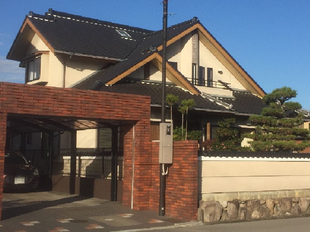 K様(鈴鹿)施工前 3 (8) 鈴鹿市の外壁塗装をリペイント匠が施工した写真