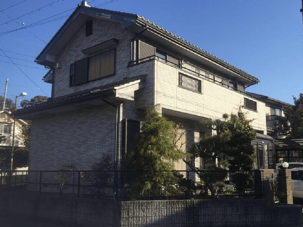 T様(津)施工前 (2) 津市の外壁塗装をリペイント匠が施工した写真