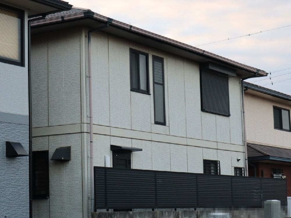 鈴鹿市の外壁塗装、屋根工事をリペイント匠が施工した写真