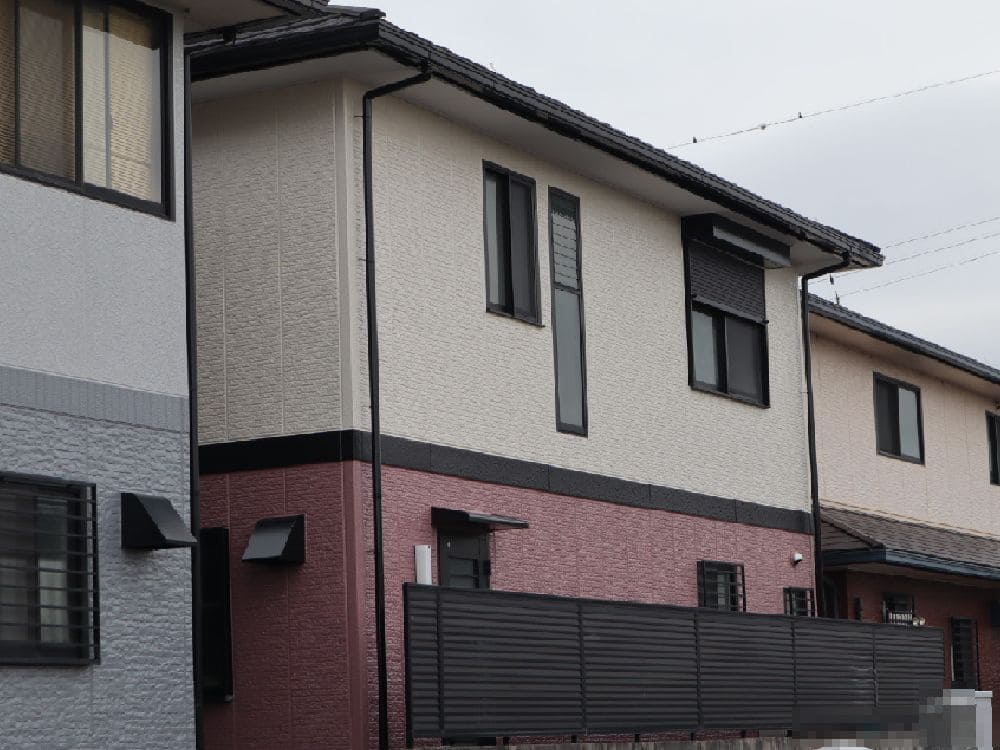 鈴鹿市の外壁塗装、屋根工事をリペイント匠が施工した写真
