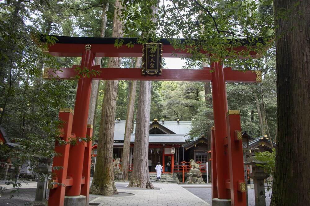 鈴鹿市 リペイント匠 外壁塗装 椿神社