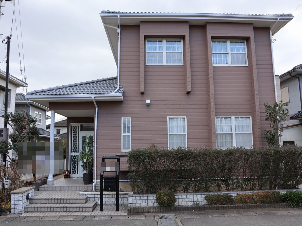 施工後 1 亀山市の外壁塗装、屋根塗装をリペイント匠が施工した写真