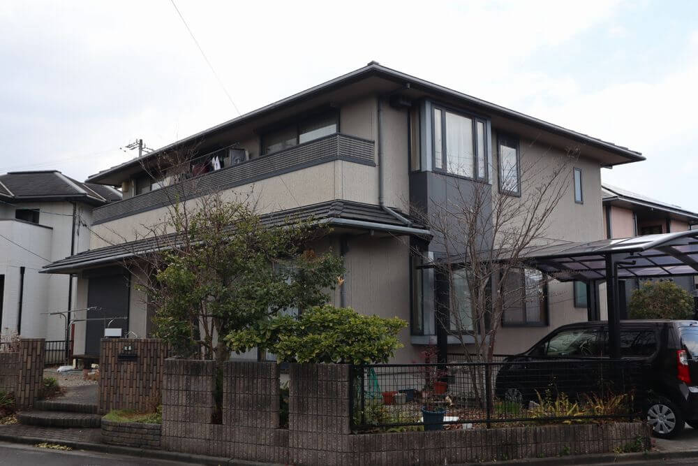施工前 3 (9) (1) リペイント匠:屋根・外壁塗装前