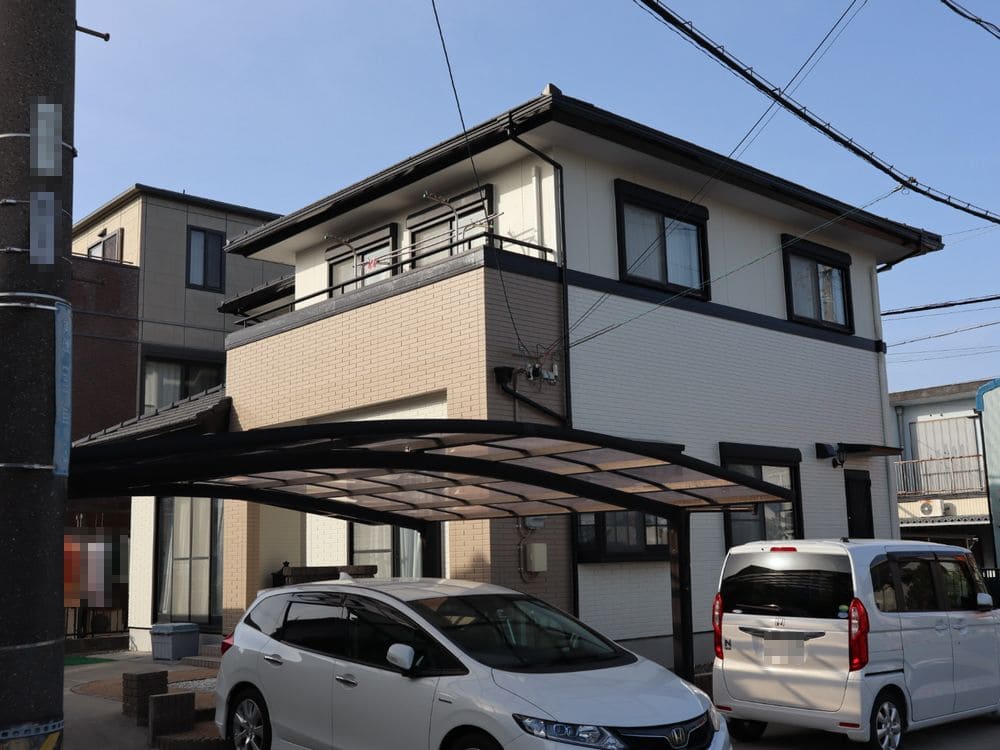鈴鹿市_I様_全体_施工後2 鈴鹿市の外壁塗装をリペイント匠が施工した写真
