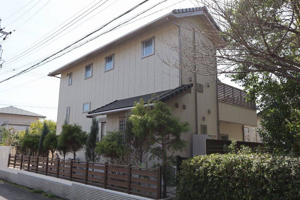 施工後 4 (2) (1) リペイント匠、外壁塗装、無機
