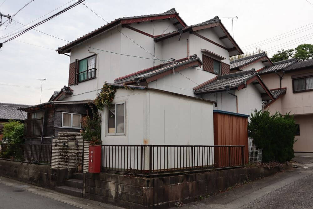 施工前 3 (3) (1) 津市 外壁塗装 リペイント匠