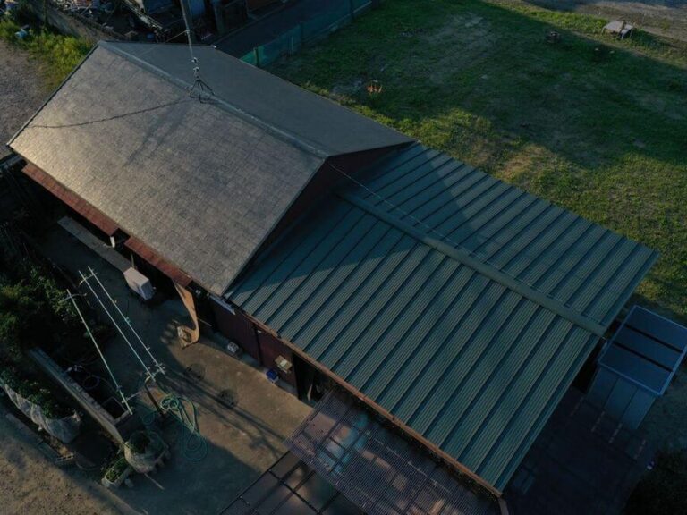 三重県津市白塚S様【屋根葺き替え、屋根塗装】たてひら