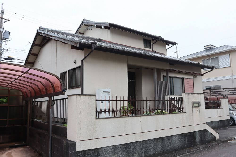 施工前 3 (2) (1) 津市、フッ素、外壁塗装、リペイント匠