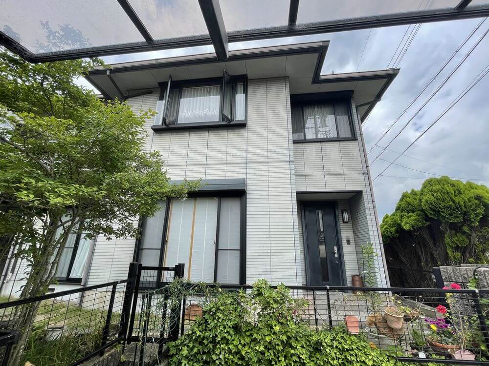 施工前1 (1) 津市 外壁塗装 リペイント匠