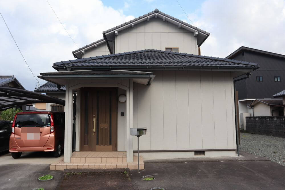 施工前 1 (1) 外壁塗装 屋根カバー工事 無機塗料 リペイント匠