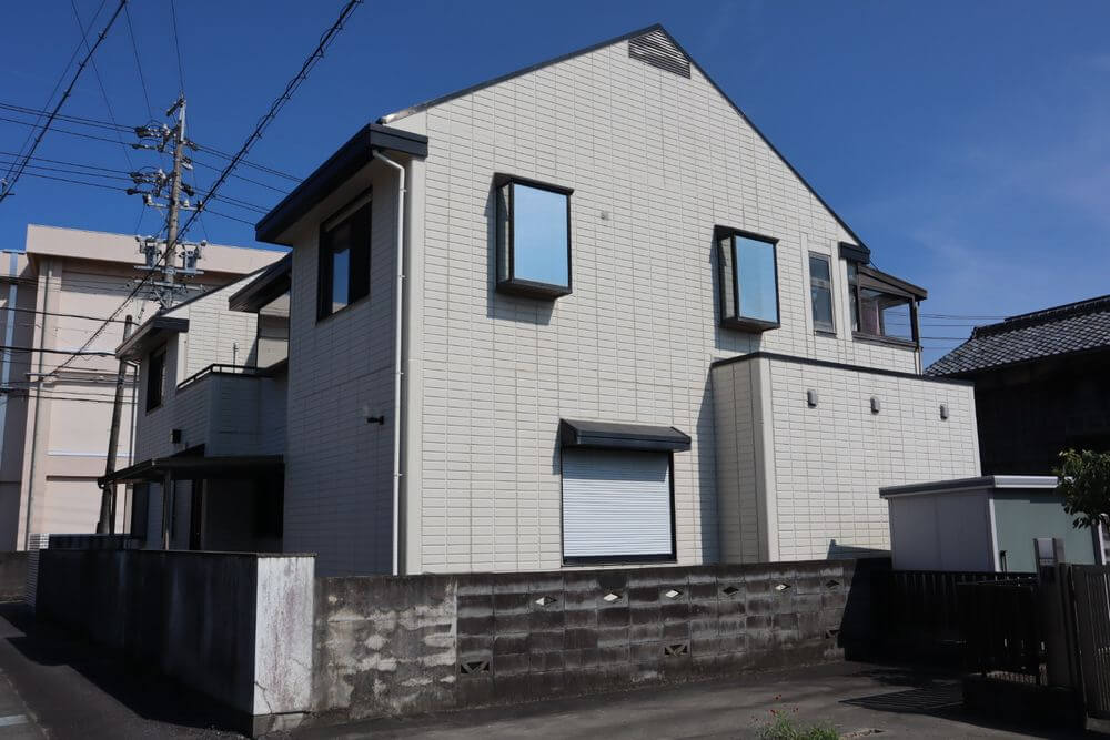 施工前 4 (1) 外壁塗装 津市 リペイント匠 無機塗料