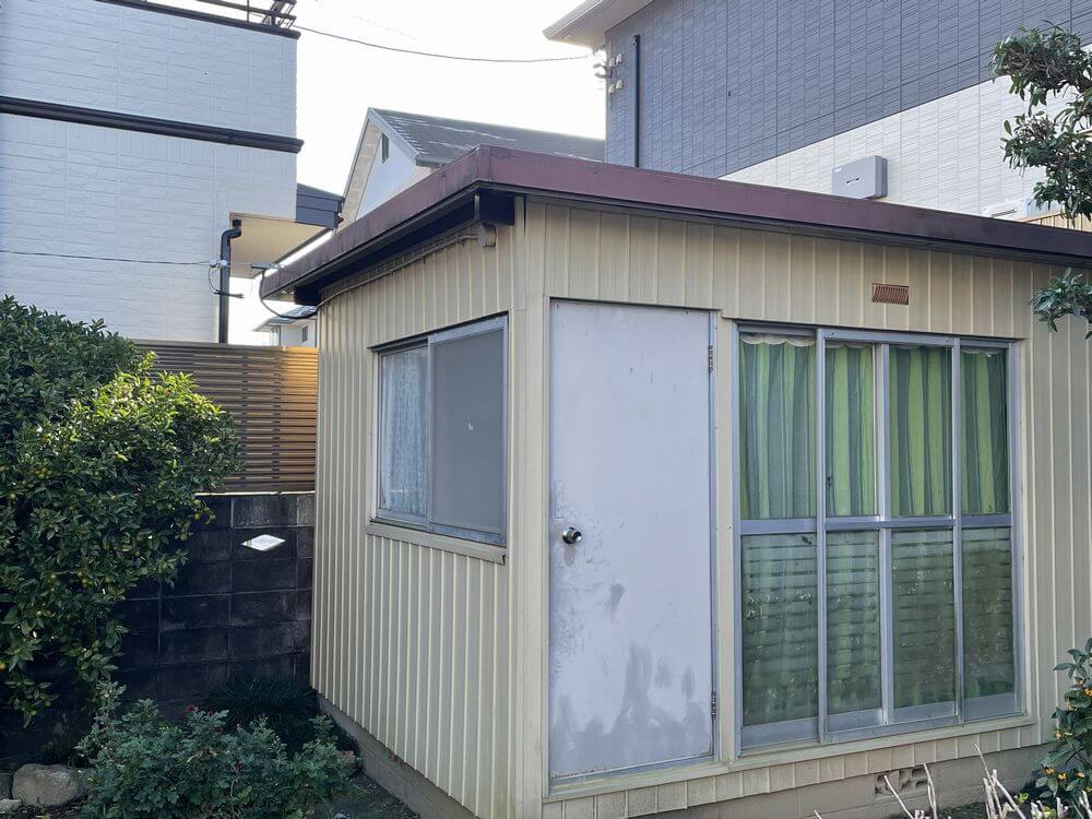 倉庫 施工前1 (2) (1) 津市 外壁塗装 リペイント匠
