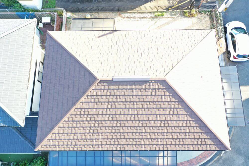 屋根カバー工法 施工後3 (1) (2) 津市 屋根工事 リペイント匠