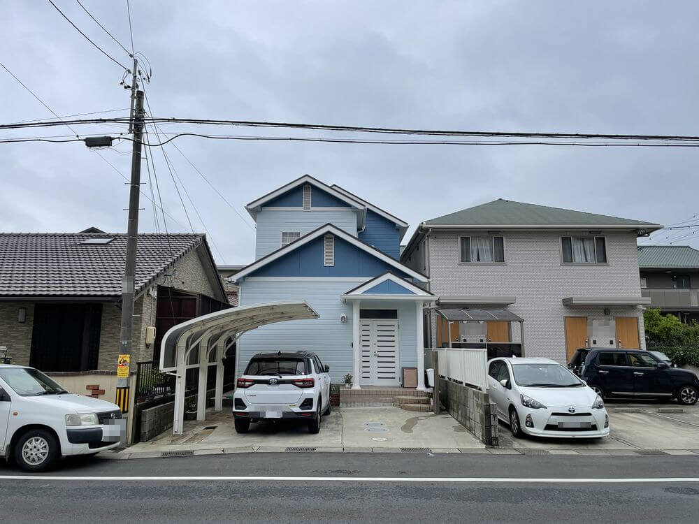 津市|ブルー2色で爽やかに|色もとても気に入りました、新築のようです