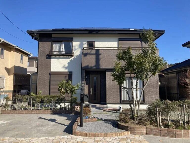 津市｜塗装で上品な印象に｜皆様の仕事ぶりに、元気までいただきました