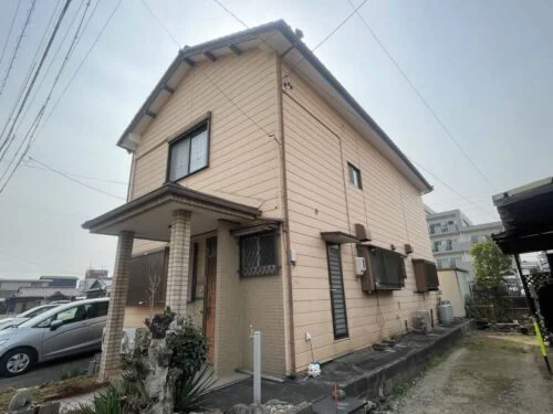 施工前3-9-1-500x375 鈴鹿市の外壁塗装をリペイント匠が施工した写真