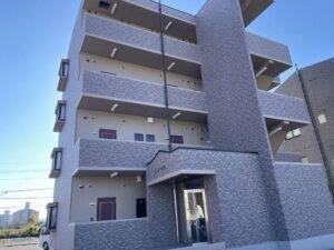 津市　外壁塗装　リペイント匠